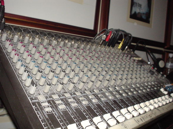 how to select a mastering engineer